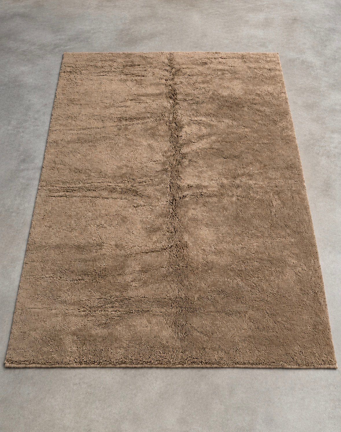 Handgeknoopt, handgeverfd kleed. 220 x 320 cm., Beige, Ophalen of Verzenden, Rechthoekig, Nieuw