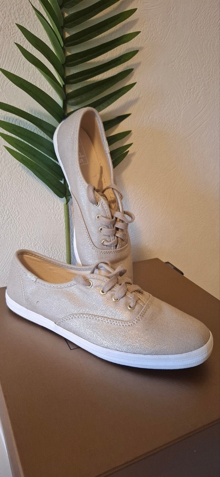 Nieuwe Keds sneakers maat 39.5, Keds, Beige, Nieuw, Ophalen of Verzenden