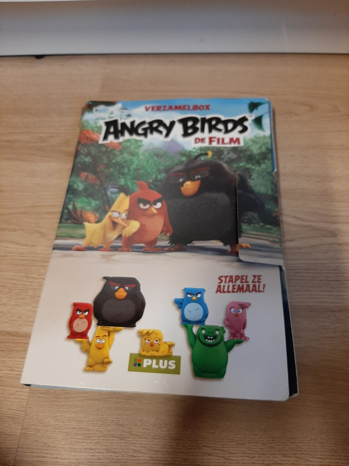Angry birds verzamelbox met stapel poppetjes, Verzamelen, Ophalen of Verzenden