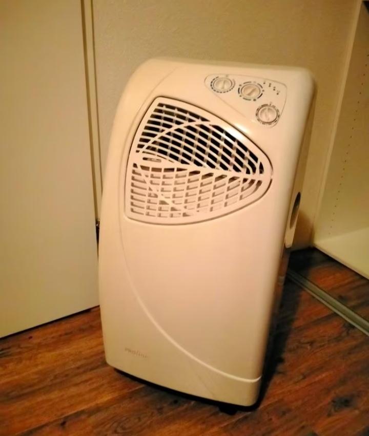 Mobiele airco, Ophalen, Gebruikt, Minder dan 60 m³, 2 snelheden