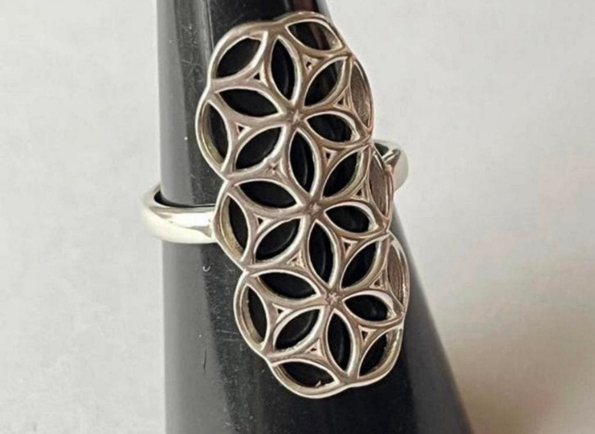 Zilveren FANTASIE BLOEM RING, Verzenden, Zo goed als nieuw, 17 tot 18, Dame