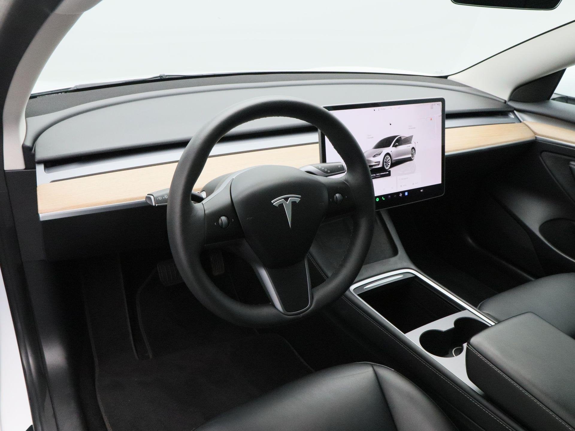 Tesla Model 3 Standard RWD Plus 60 kWh 238 Pk | Stoel/Stuurv, Auto's, Automaat, Gebruikt, Wit, Origineel Nederlands