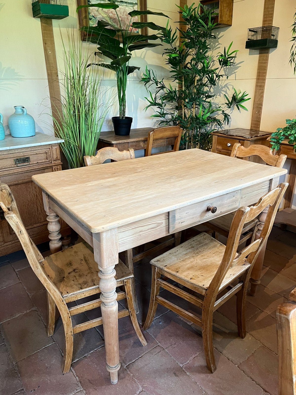 Mooie boerentafel met stoelen, Ophalen