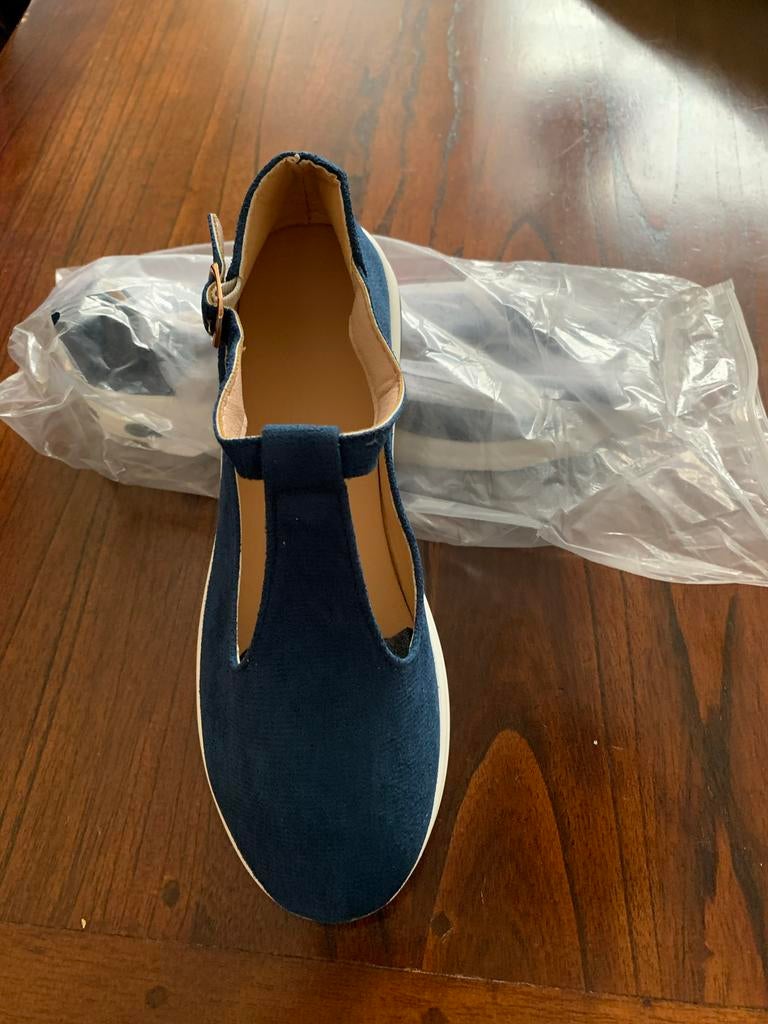 Nieuwe blauwe schoenen, Ophalen of Verzenden, Nieuw, Blauw, Schoenen met lage hakken
