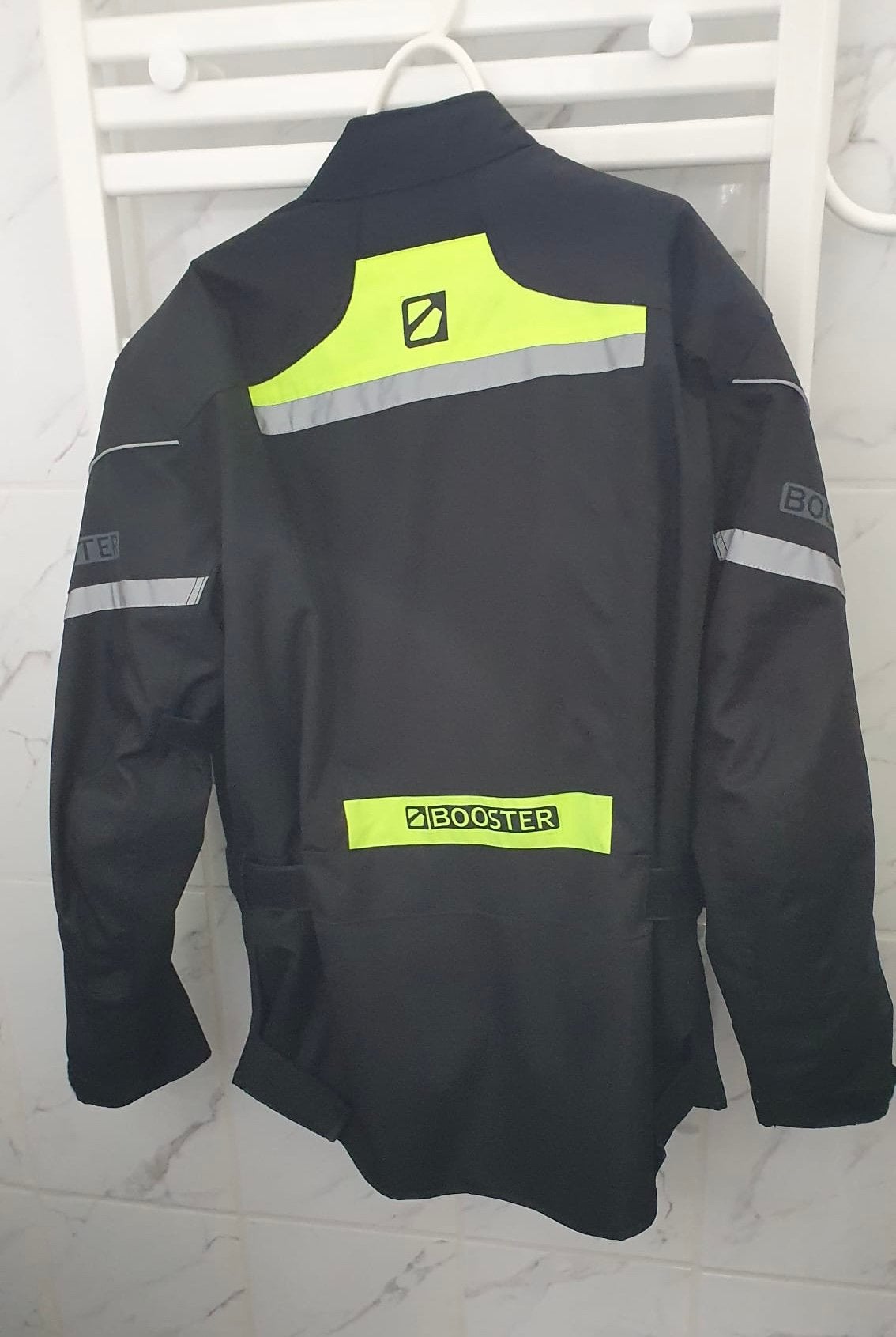 Booster motorjas Motor jack Maat XL zwart geel reflector, Motoren, Nieuw met kaartje, Jas | textiel, Ophalen of Verzenden, Booster