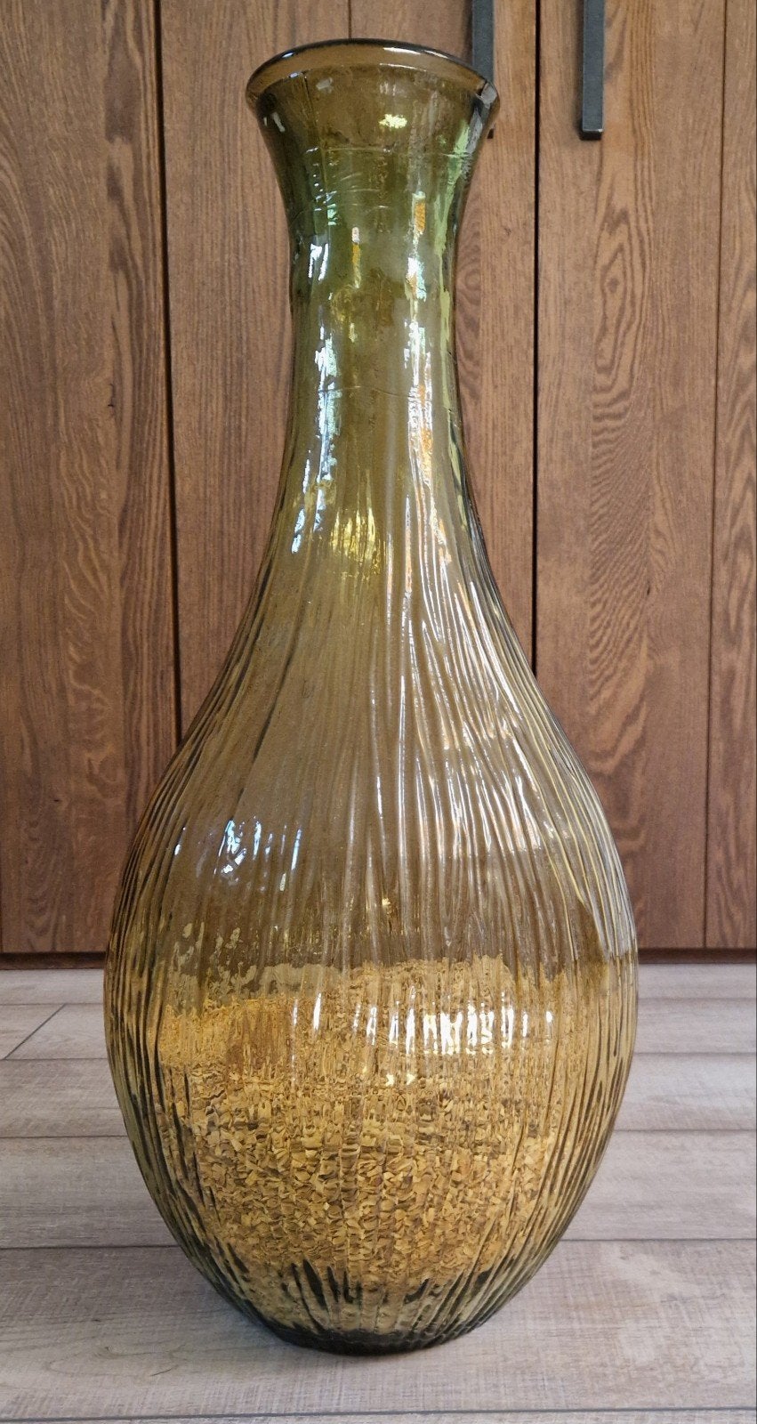 Grote decoratieve vaas,  geel glas, Huis en Inrichting, Ophalen, Geschikt voor droogbloemen, Geel, Glas