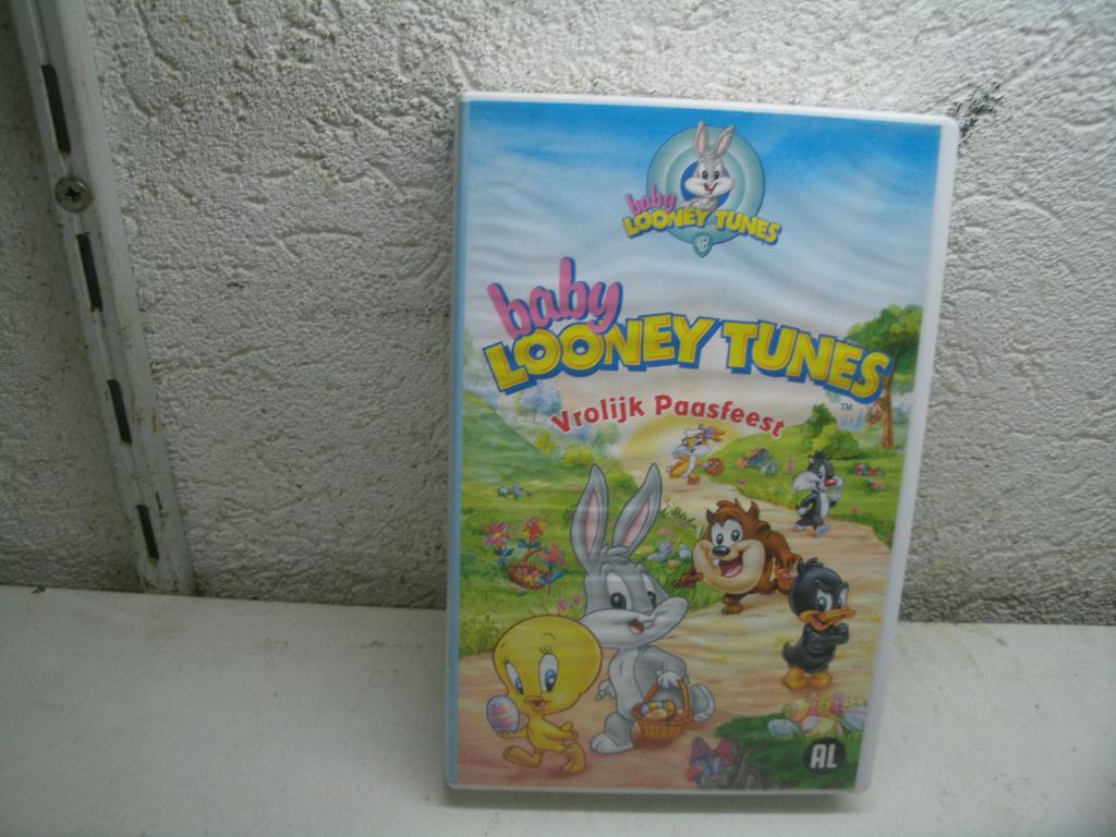 vhs 211a babij looney tunes vrolijk paasfeest, Alle leeftijden, Ophalen of Verzenden, Zo goed als nieuw