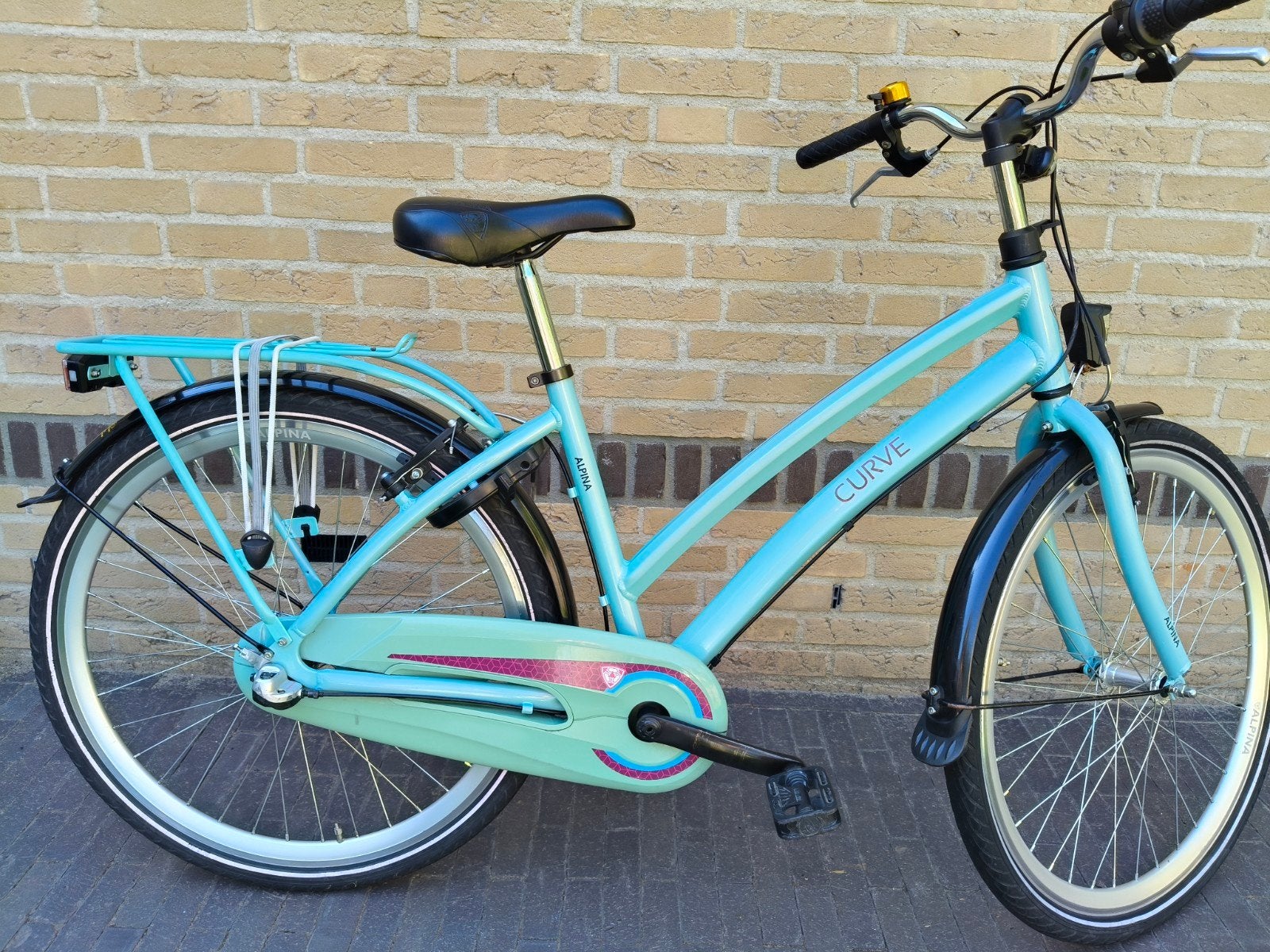 Zeer nette 26 inch Alpina Curve meisjes fiets, Fietsen en Brommers, Velgrem, Alpina, Versnellingen, Zo goed als nieuw