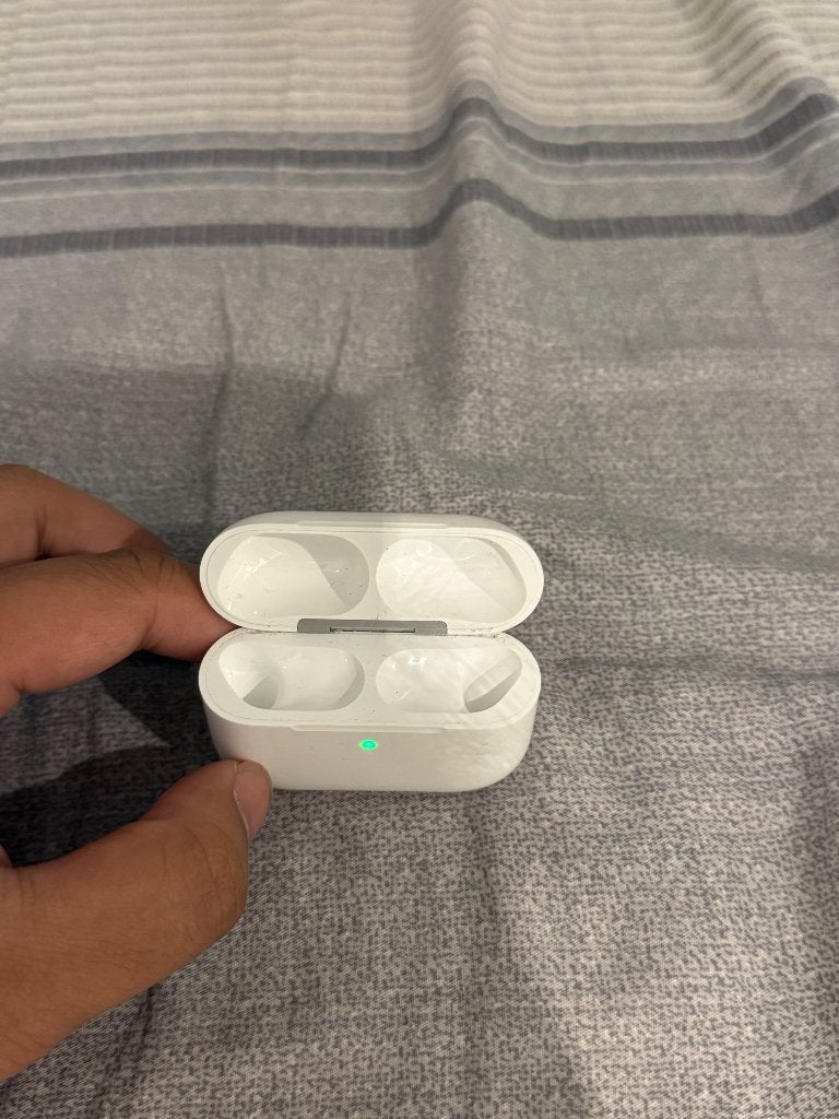 AirPods Pro 3 case (zonder oortjes), Gebruikt, In gehoorgang (in-ear), Verzenden, Bluetooth