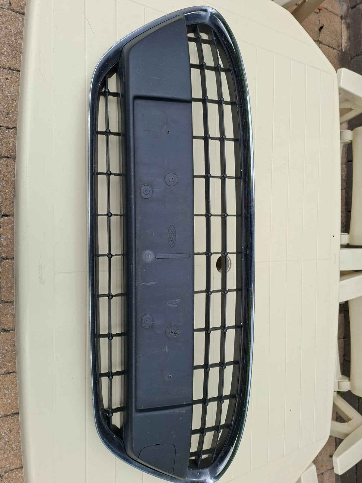 Grille voorzijde Ford Fiesta 1.25 bowjr 2012, Ophalen of Verzenden, Ford
