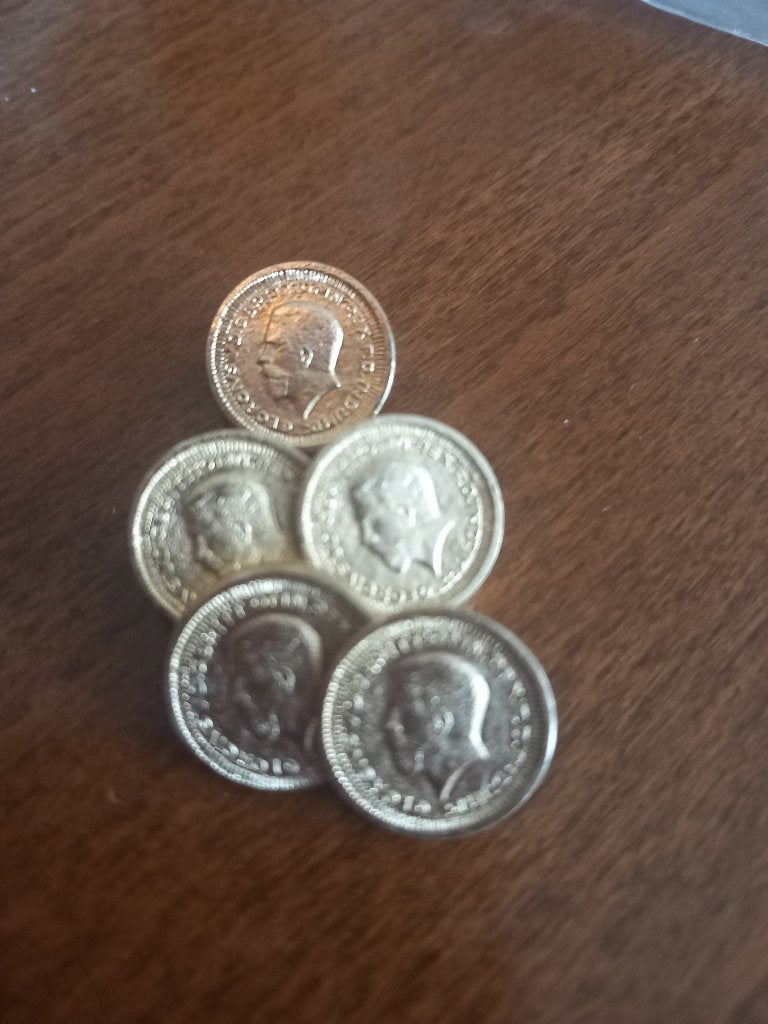 5 knopen met Koning George V van Engeland, Ophalen of Verzenden, Zo goed als nieuw, Buitenland, Overige typen