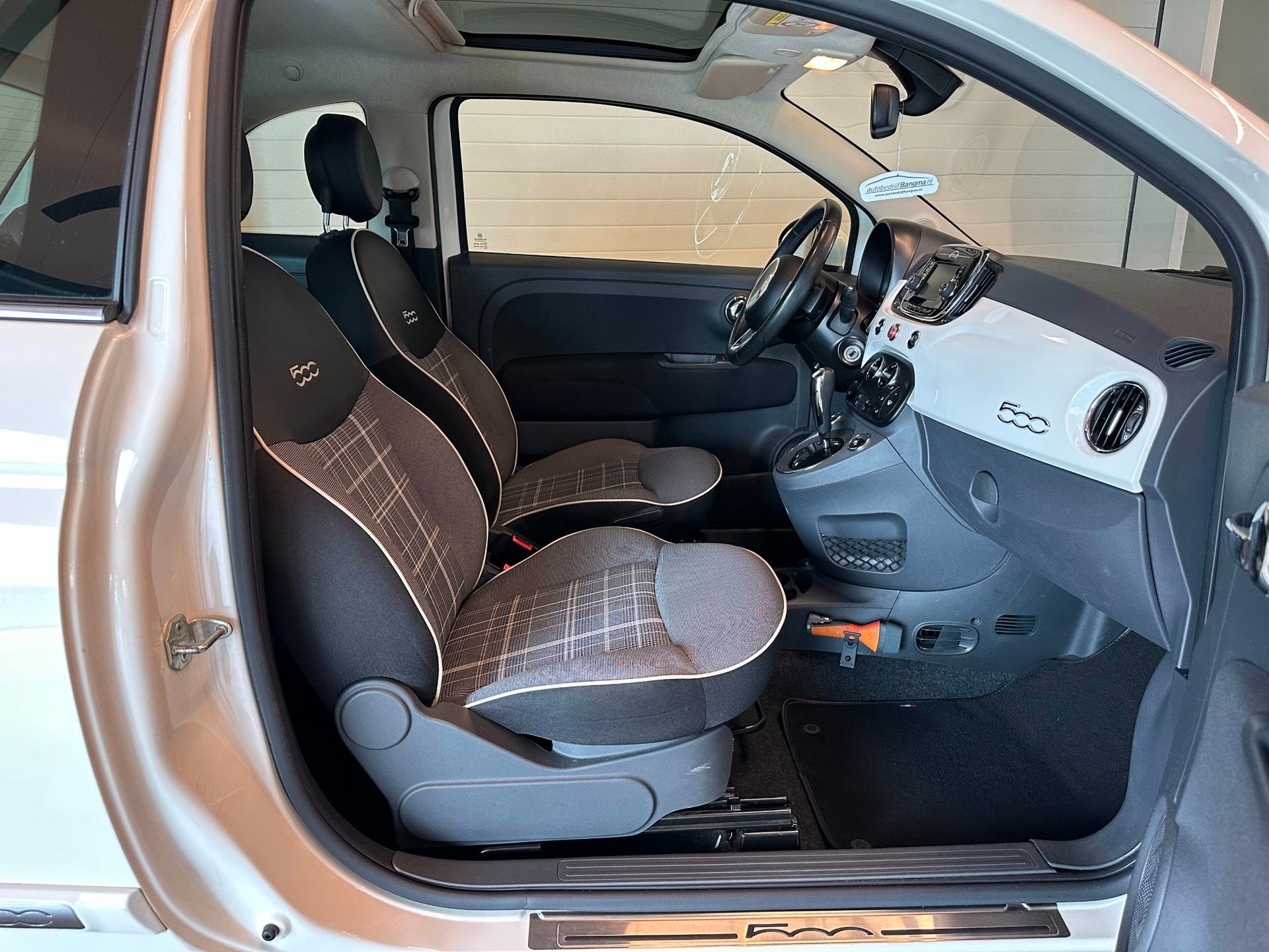 Fiat 500 0.9 TwinAir TURBO AUTOMAAT LOUNGE-uitv|LM-VELGEN|AI, Stof, Gebruikt, Met garantie (alle), Wit