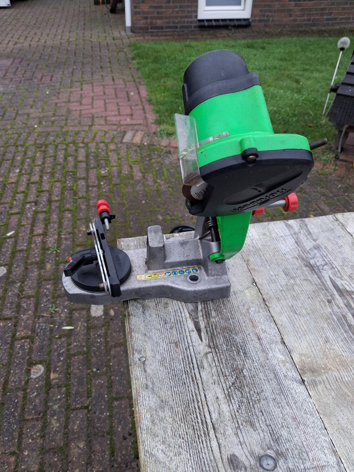 kettingzaag slijpmachine 220 volt ketting scherp slijper, Doe-het-zelf en Verbouw, Ophalen