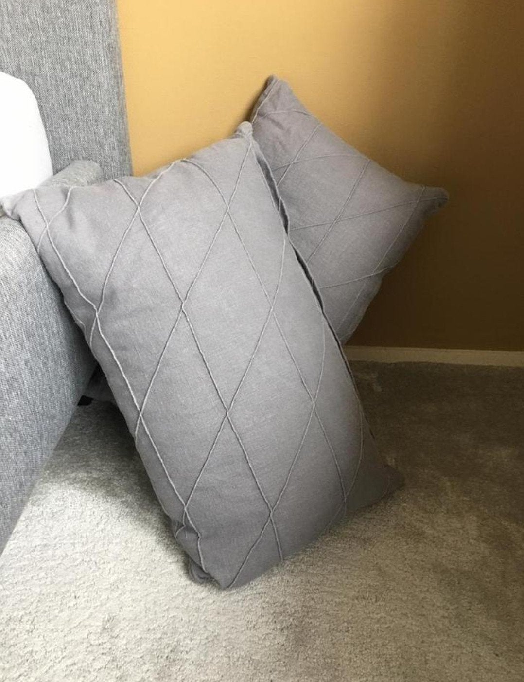 IKEA Kussen - Grijs met ruitpatroon Harort 🍃, IKEA, Ophalen of Verzenden, Zo goed als nieuw, Sierkussen