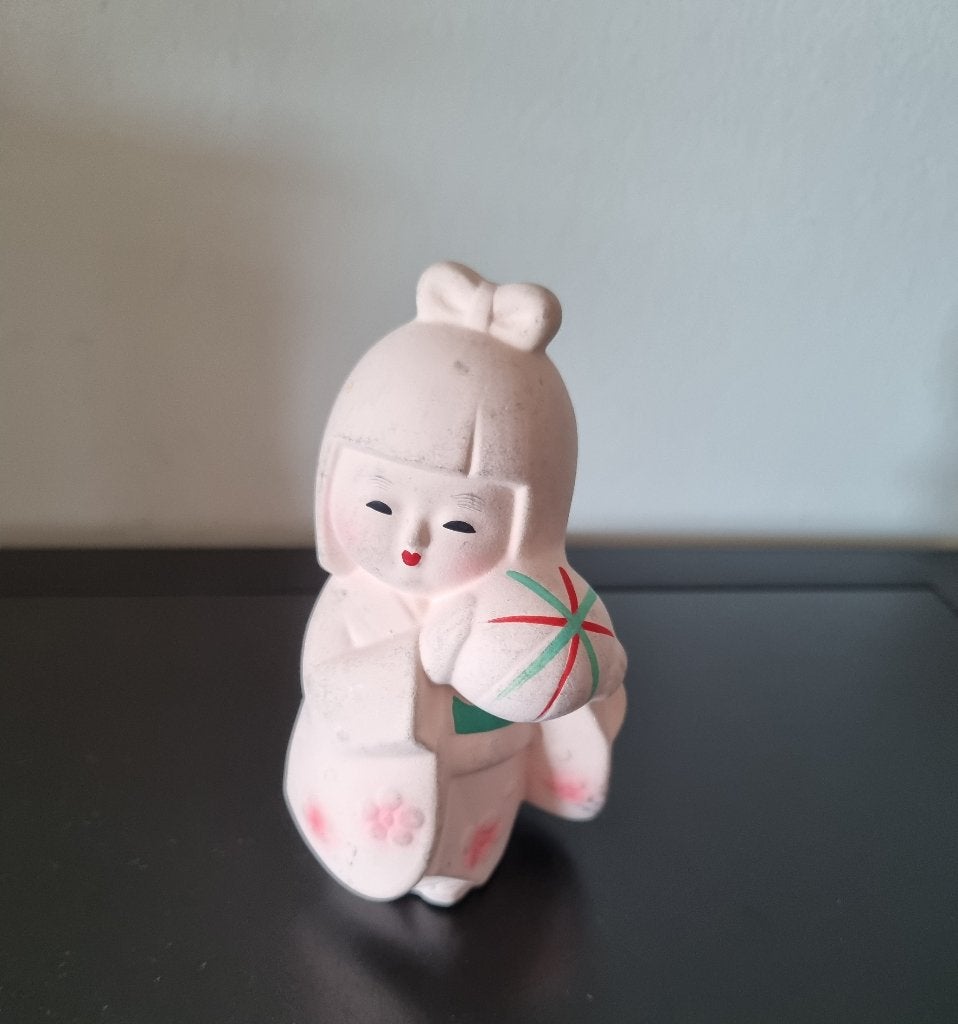 Leuke Japanse Hakata pop, Steen/keramiek, Ophalen of Verzenden, Geschilderd, Japan
