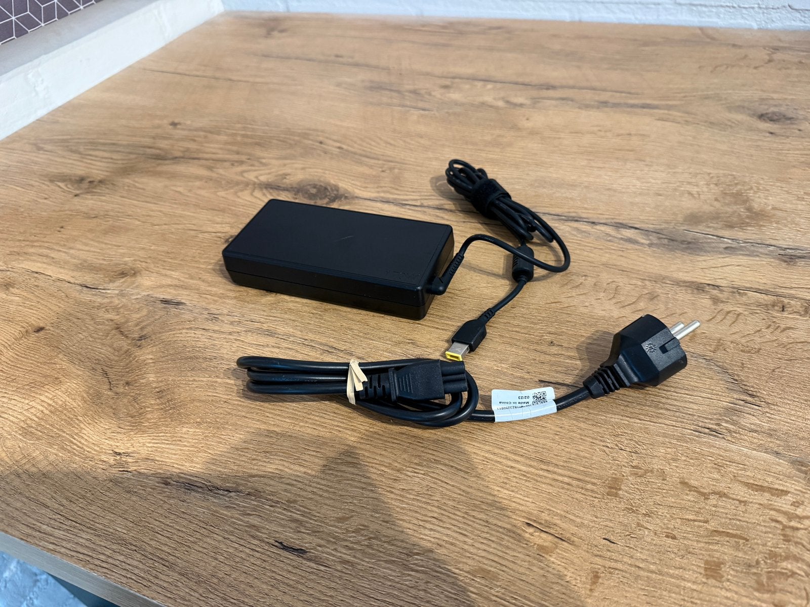 Originele Lenovo 170W lader (meerdere beschikbaar), Ophalen, Zo goed als nieuw