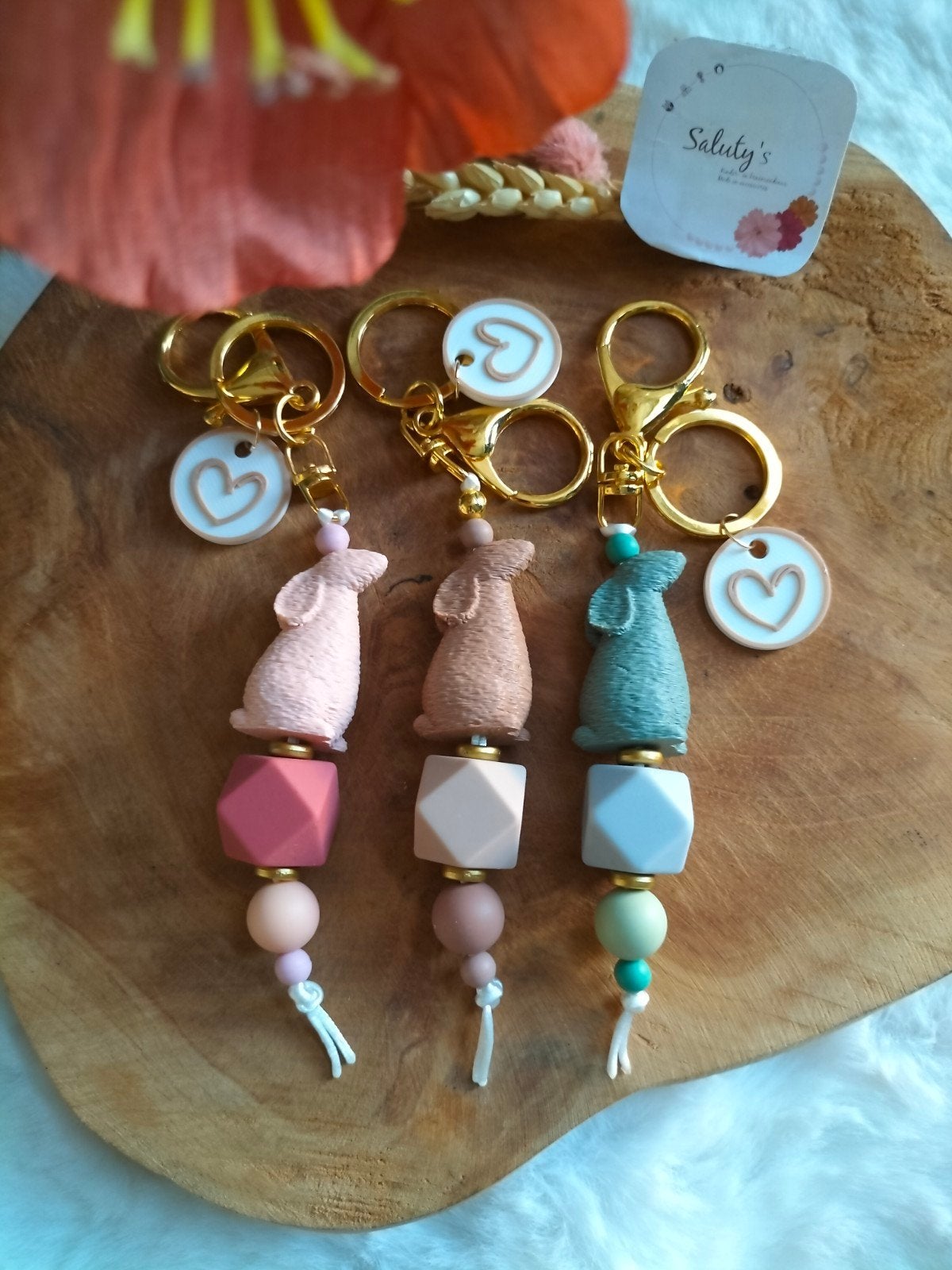 Nieuw • Sleutelhanger - Tashanger Haasje, Verzamelen, Verzenden, Dier of Natuur, Nieuw, Saluty's kinder- en kraamcadeaus