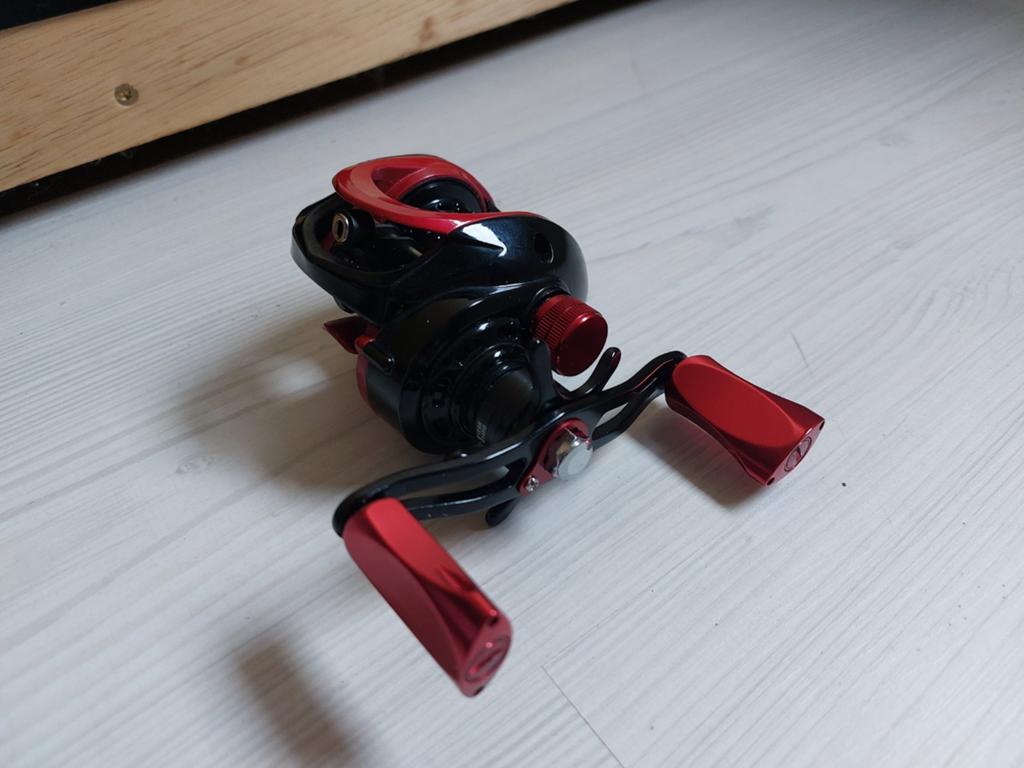Tsurinoya bfs reel, Watersport en Boten, Ophalen of Verzenden, Zo goed als nieuw, Molen