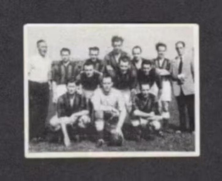 Voetbalplaatje DWS Amsterdam 1951-1952., Ophalen of Verzenden, Zo goed als nieuw