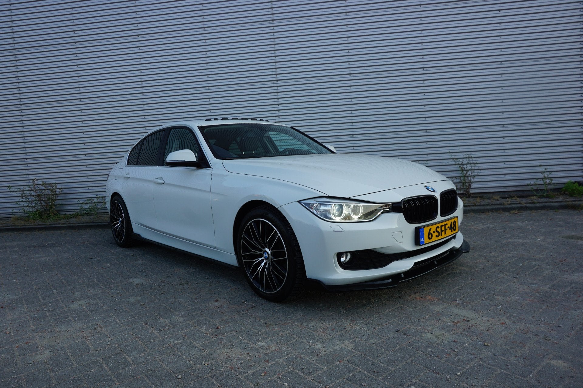 BMW 3-serie 320i EfficientDynamics Edition Executive Climate, Auto's, Achterwielaandrijving, Gebruikt, 4 cilinders, Wit