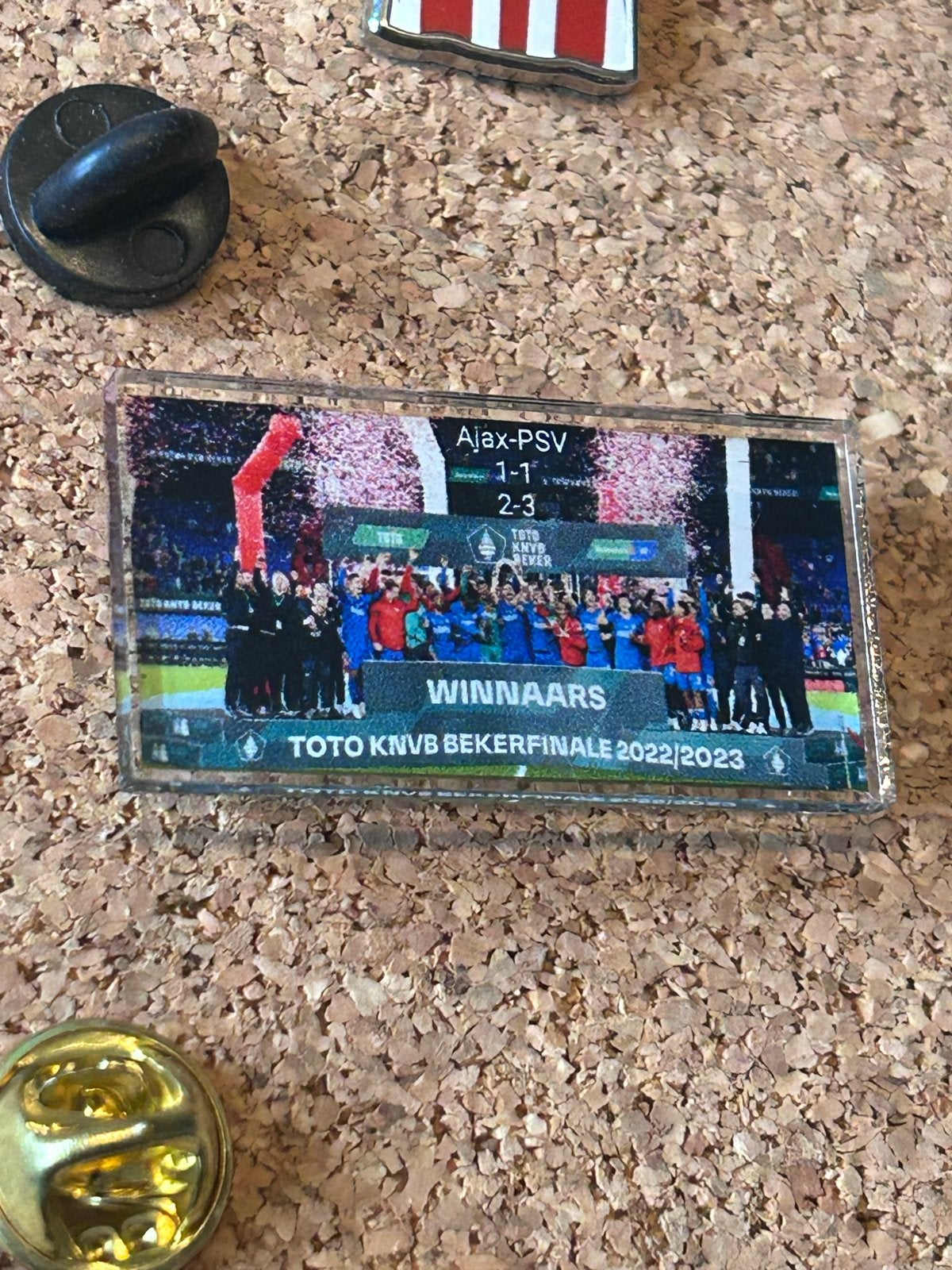 PSV KNVB Bekerfinale 2022/2023 Winnaars Speldje, Ophalen of Verzenden, Nieuw, Sport, Speldje of Pin