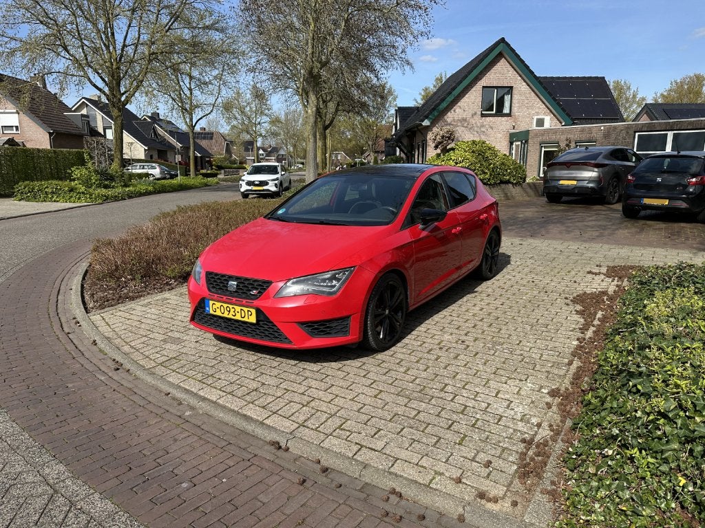 Seat Leon Cupra (2014), Ophalen
