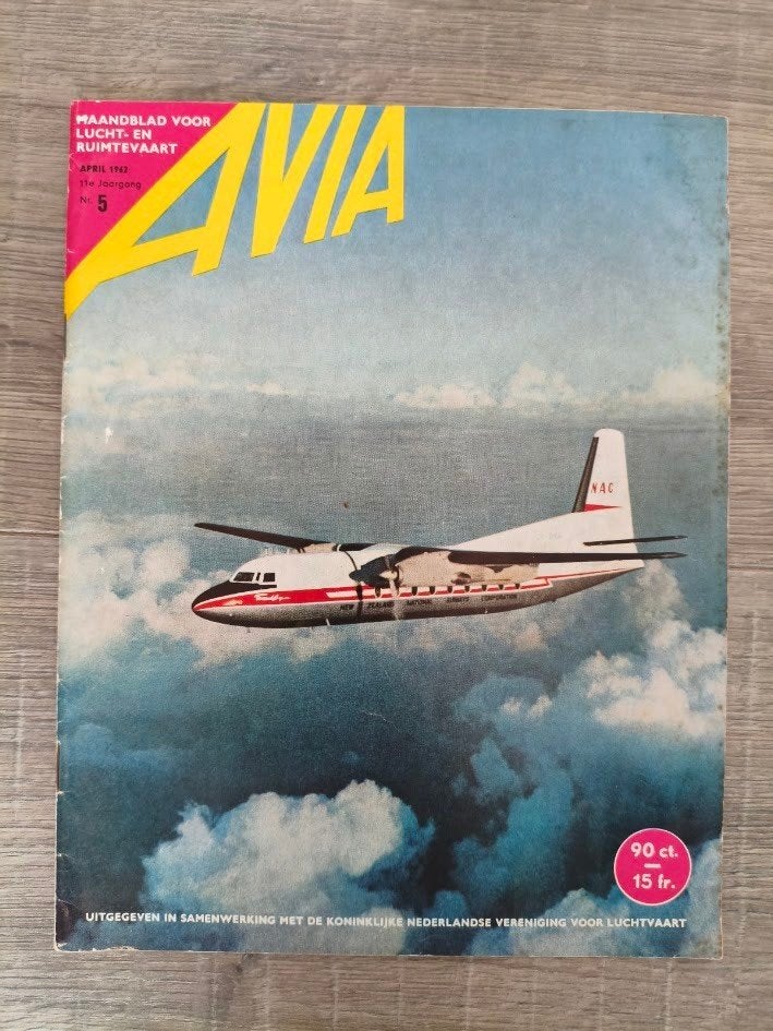 Avia vliegwereld – 11e jaargang nr.5 ( April 1962 ), Verzamelen, Ophalen of Verzenden, Gebruikt, Boek of Tijdschrift