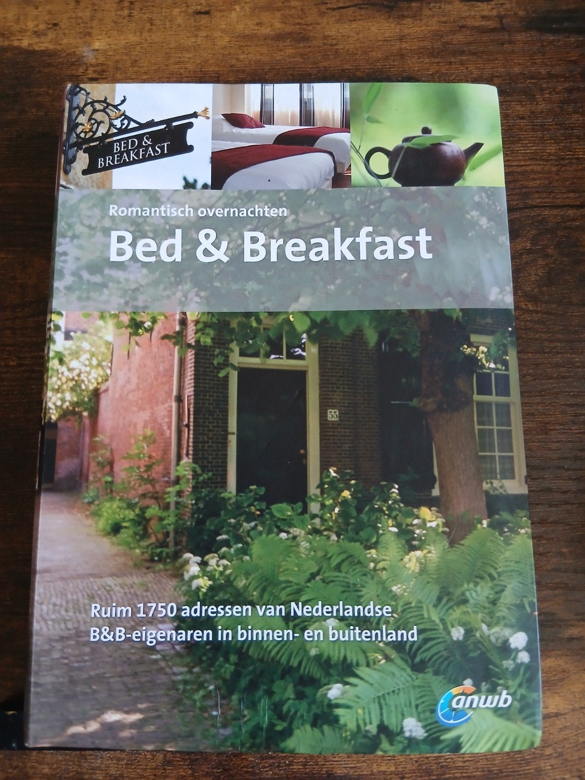 ANWB Bed & Breakfast Gids - Romantisch overnachten, Ophalen of Verzenden, Zo goed als nieuw, Europa, ANWB