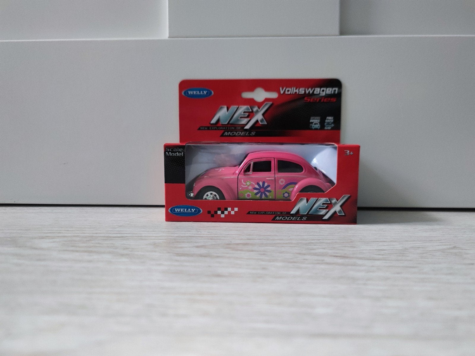 Welly NEX Volkswagen Kever Roze Speelgoedauto Nieuw, Ophalen of Verzenden