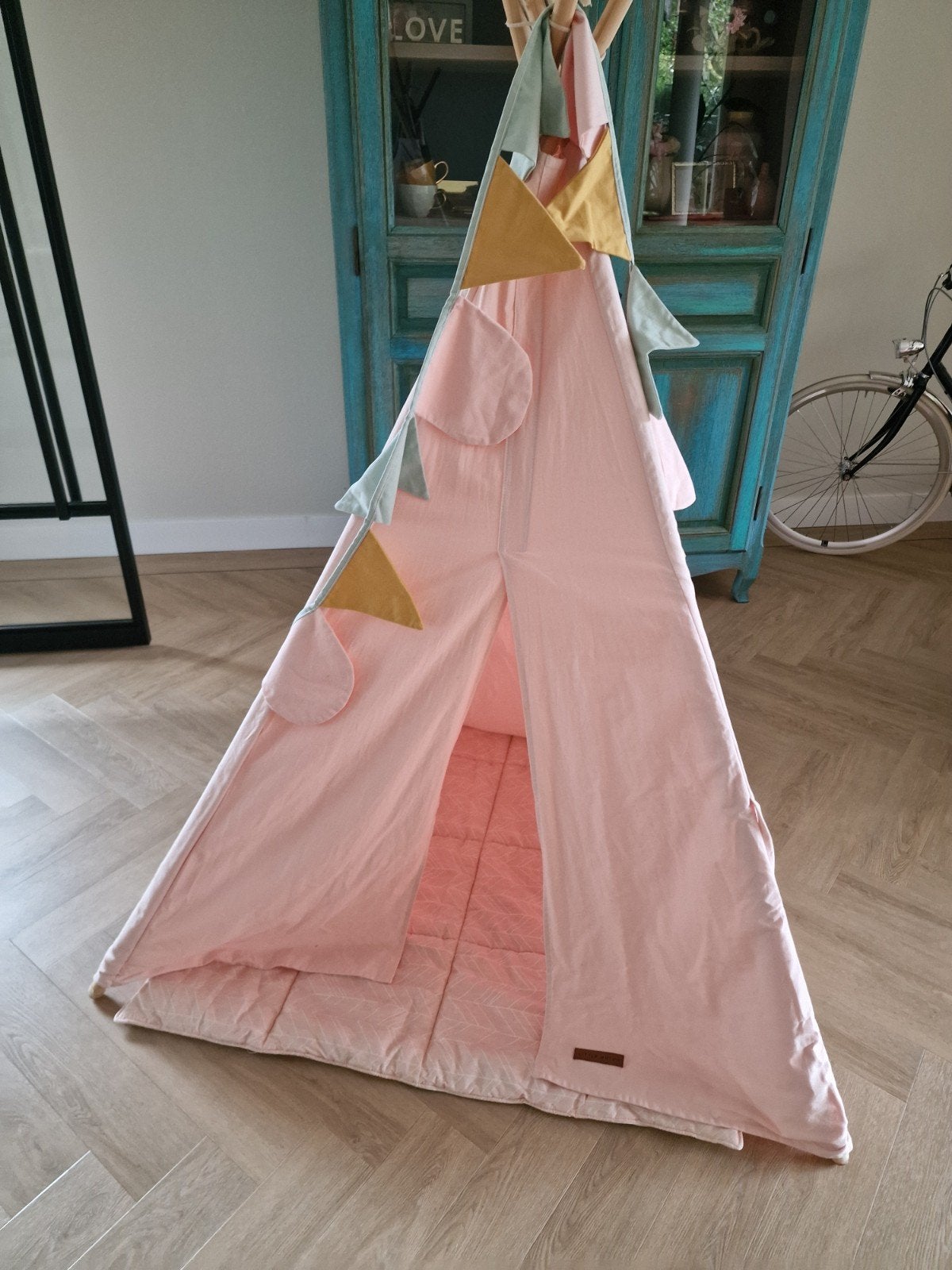 Little Dutch Tipi Tent Roze met Speelmat en Vlaggenlijn, Ophalen, Zo goed als nieuw, Overige materialen