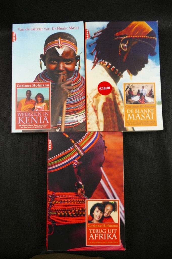 3x Corinne Hofmann, Boeken, Ophalen of Verzenden, Zo goed als nieuw, Corinne Hofmann, Afrika