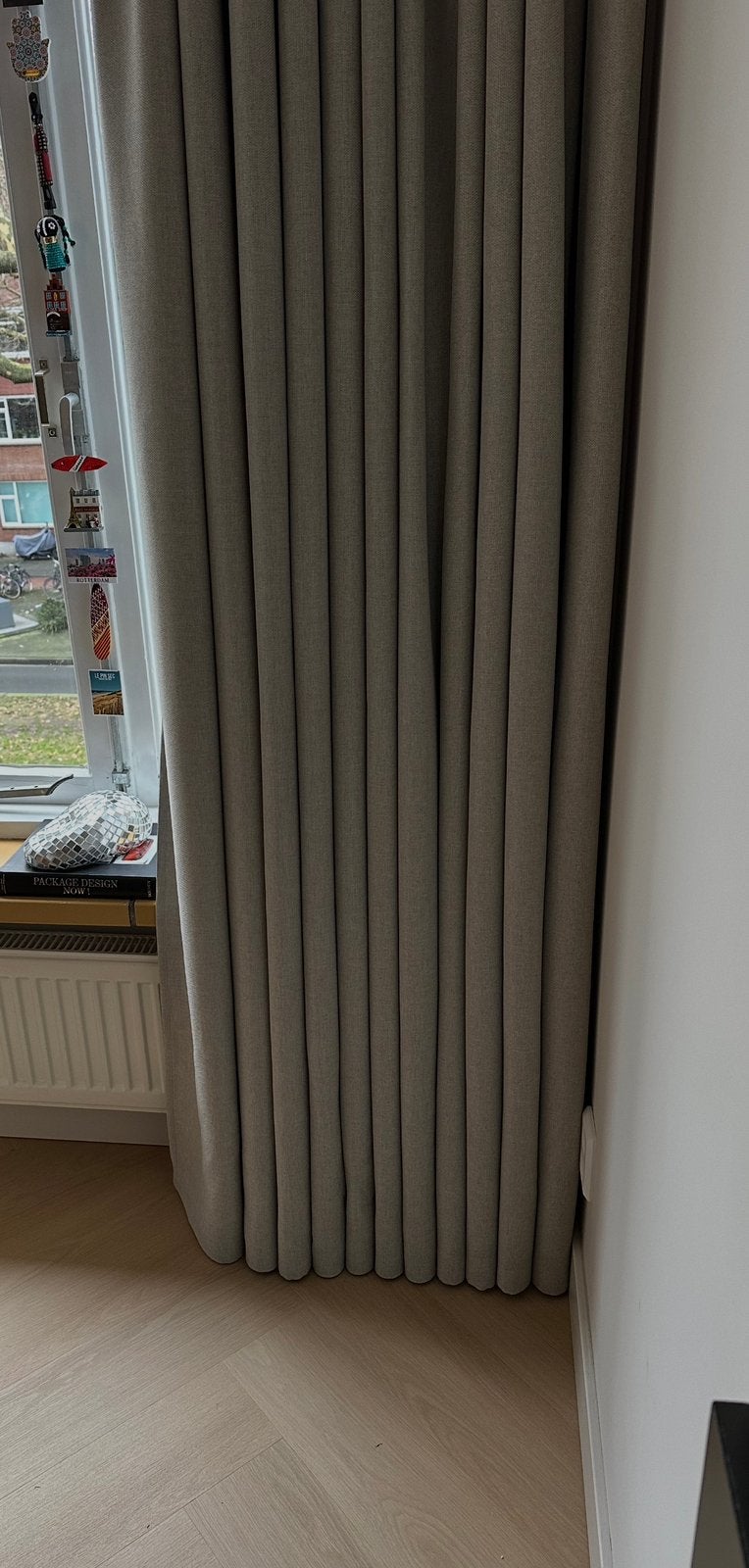 IKEA Annakajsa deels verduisterende gordijnen 260 cm hoog, Ophalen, Zo goed als nieuw