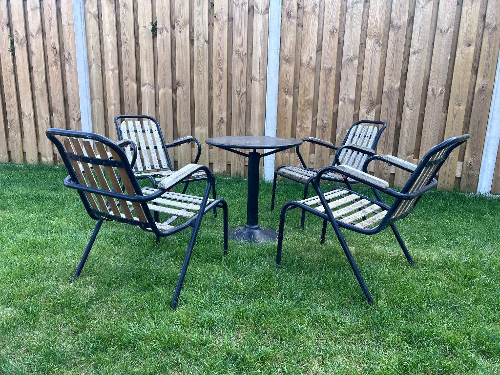 Bistro setje inclusief kussens (8x), Ophalen, Gebruikt, Overige materialen, 2 zitplaatsen