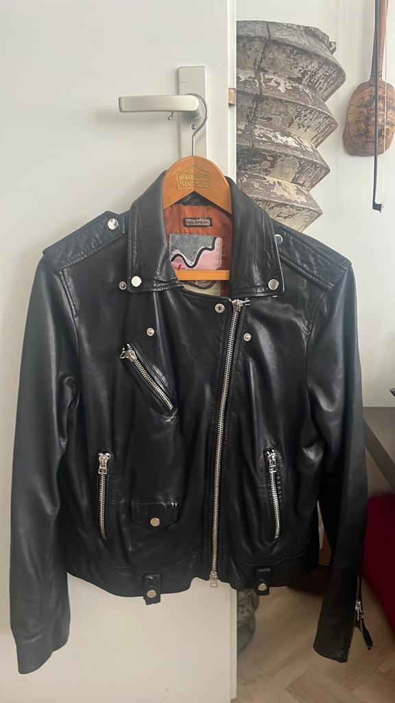 Maliparmi Zwart Leren Bikerjack - Zo goed als nieuw, Kleding | Dames, Ophalen of Verzenden, Zo goed als nieuw, Maat 38/40 (M)