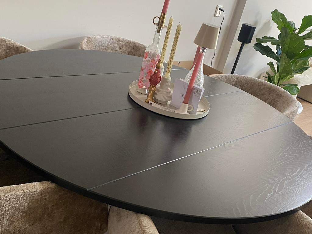 WOOOD Rhonda XL eettafel Ø150 cm eiken blacknight, Huis en Inrichting, Tafels | Eettafels, Ophalen, Gebruikt, 100 tot 150 cm, Vijf personen of meer