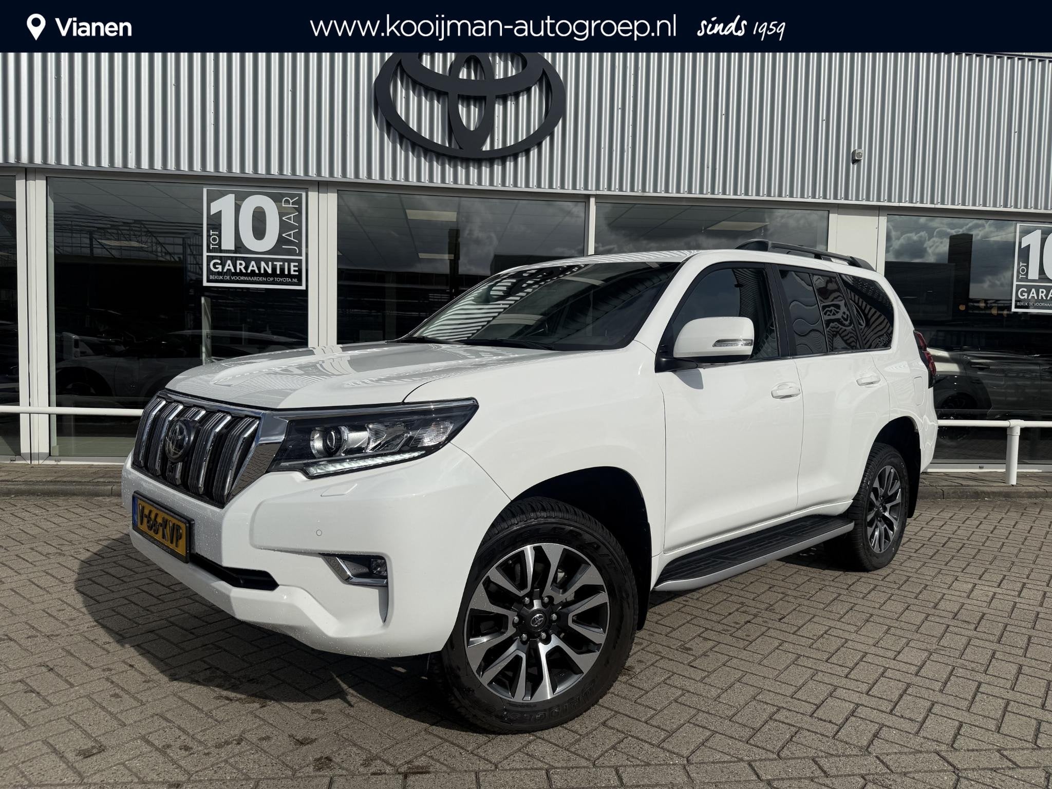 Toyota Land Cruiser 2.8 D-4D-F Professional Window Van Grijs, Auto's, Toyota, Gebruikt, 4 cilinders, Automatische klimaatregeling