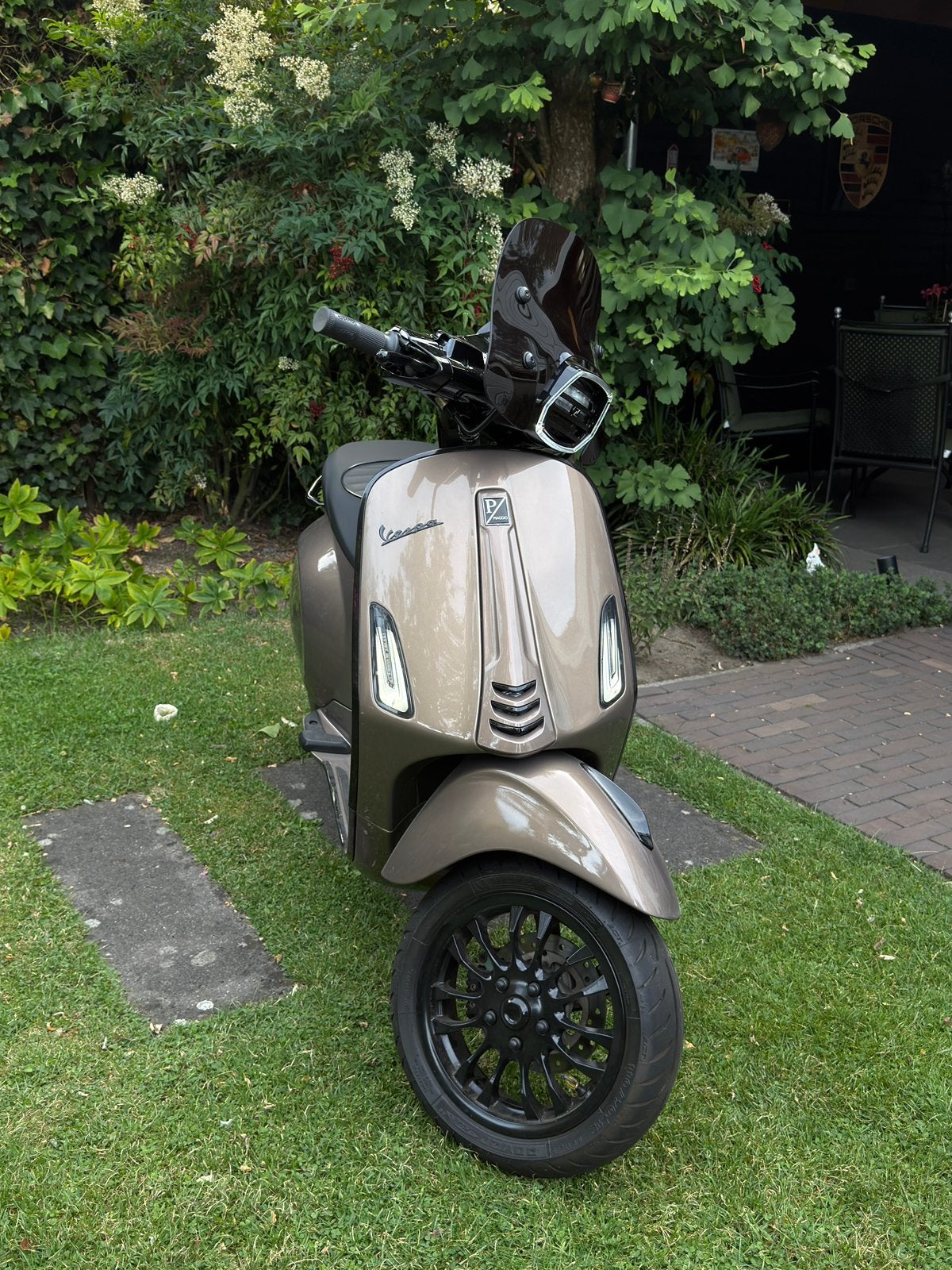 Vespa Primavera 2T (sprint look), Ophalen, Zo goed als nieuw, Benzine, Overige modellen