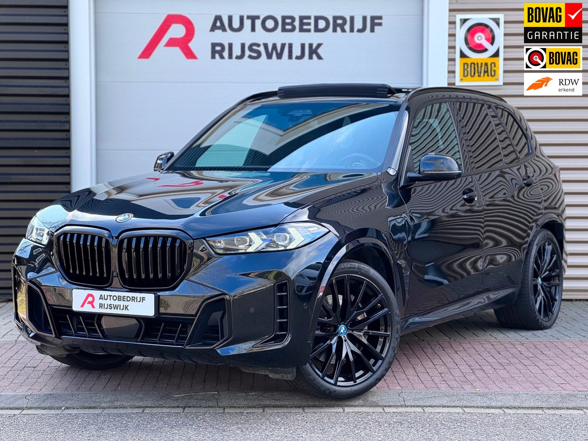BMW X5 XDrive50e Skylounge/H&K/360/Memory/Laser, Auto's, Automaat, Gebruikt, X5, 2395 kg