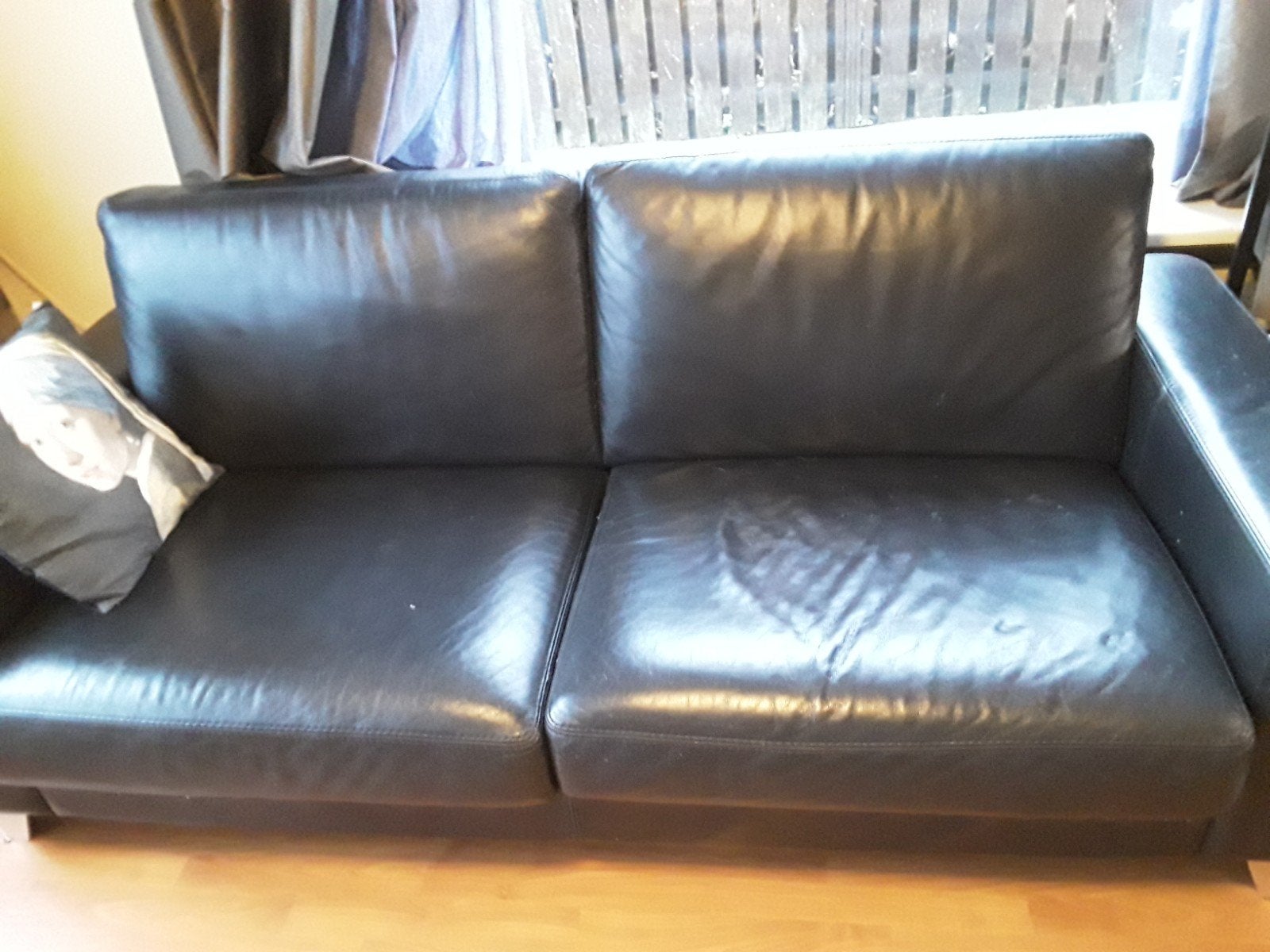 Te koop, een nog perfect leren bank, Ophalen