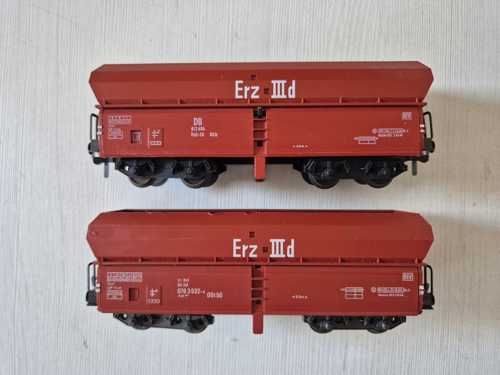 4 Fleischmann H0 Erz zelfloswagons 5020, Gebruikt, Gelijkstroom, Fleischmann, Wagon