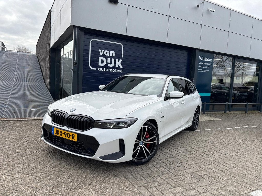 BMW 3 Serie Touring 320e Touring M-Sport PRO PHEV SHADOWLINE, Auto's, BMW, Bedrijf, Te koop, 3-Serie, 360° camera, ABS, Achteruitrijcamera