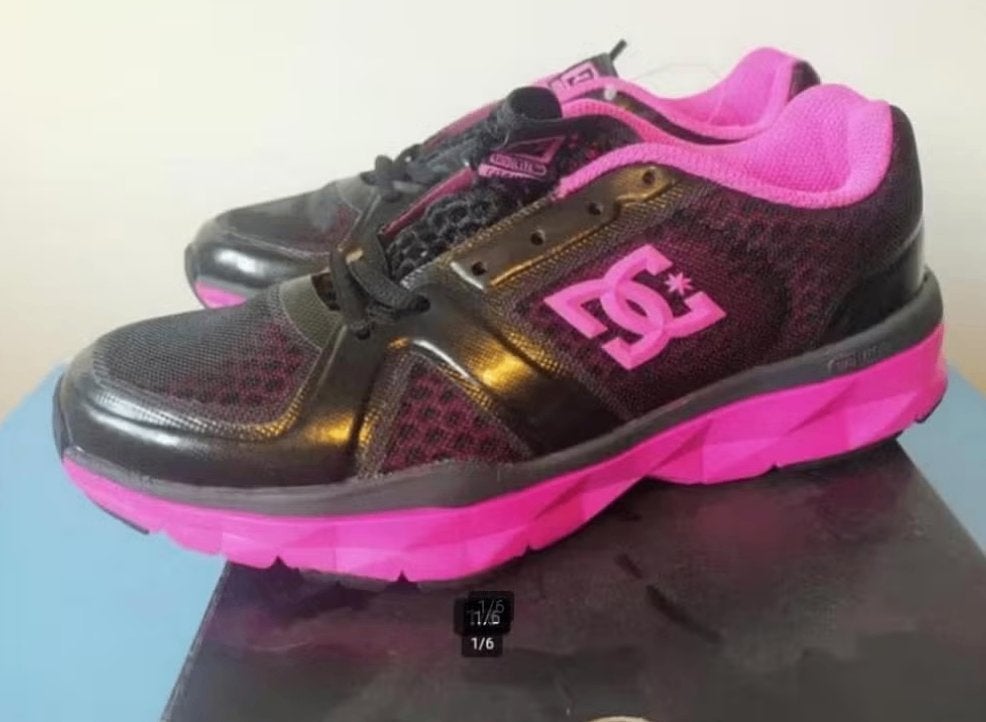 DC unilite trainer dames schoenen maat 37 (23cm) nieuw, Nieuw, Ophalen of Verzenden, Sneakers of Gympen