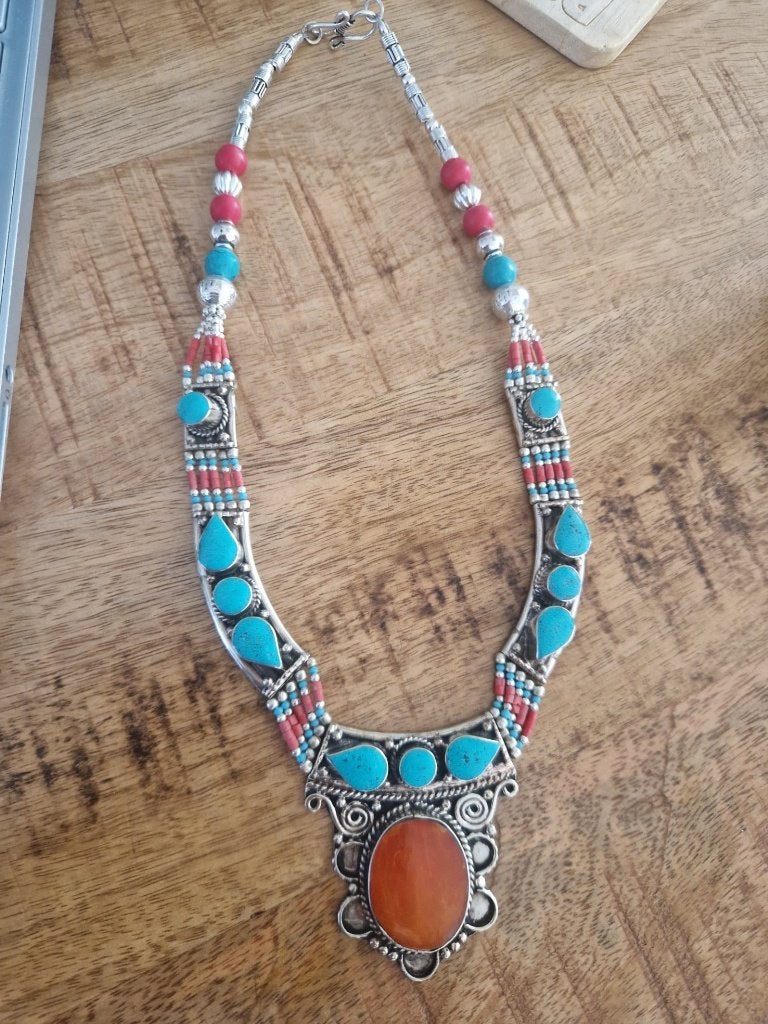 Tibetaanse ketting met amber en turquoise., Sieraden, Tassen en Uiterlijk, Ophalen of Verzenden, Zilver, Ketting, Met edelsteen