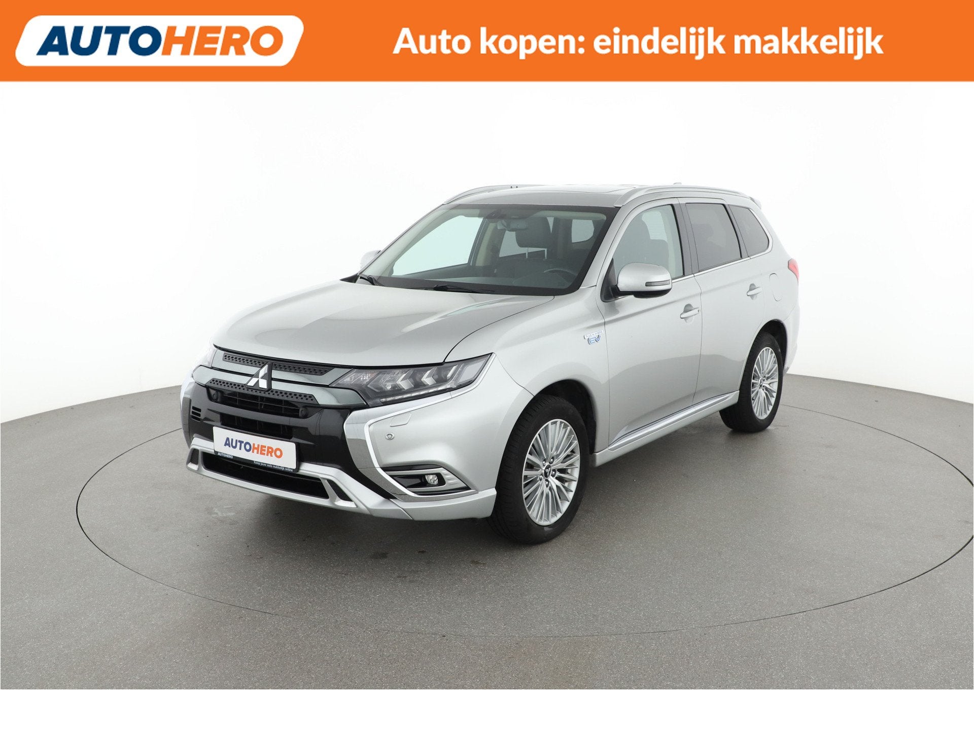 Mitsubishi Outlander 2.4 PHEV Intense+ |YA97428| (bj 2018), Auto's, Automaat, 4 cilinders, Met garantie (alle), Leder en Stof