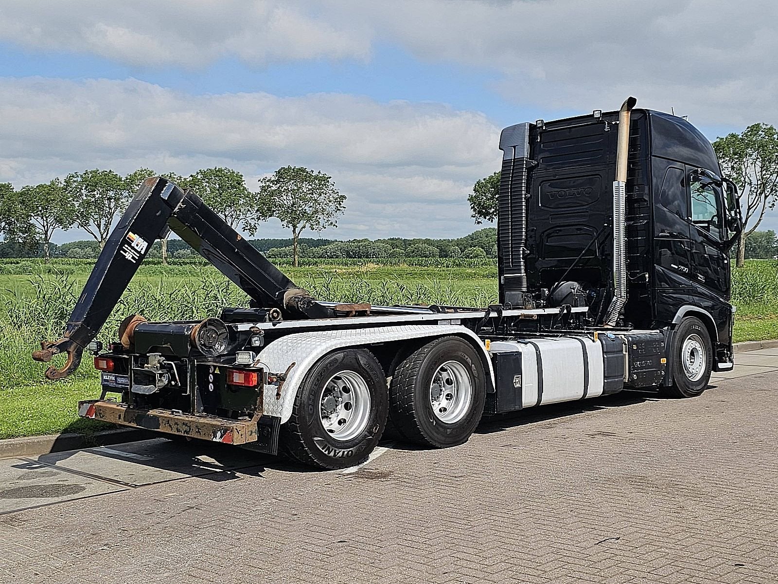 VOLVO FH 750 6x4 liftaxle retard., Auto's, Automaat, Euro 6, Zwart, Leder