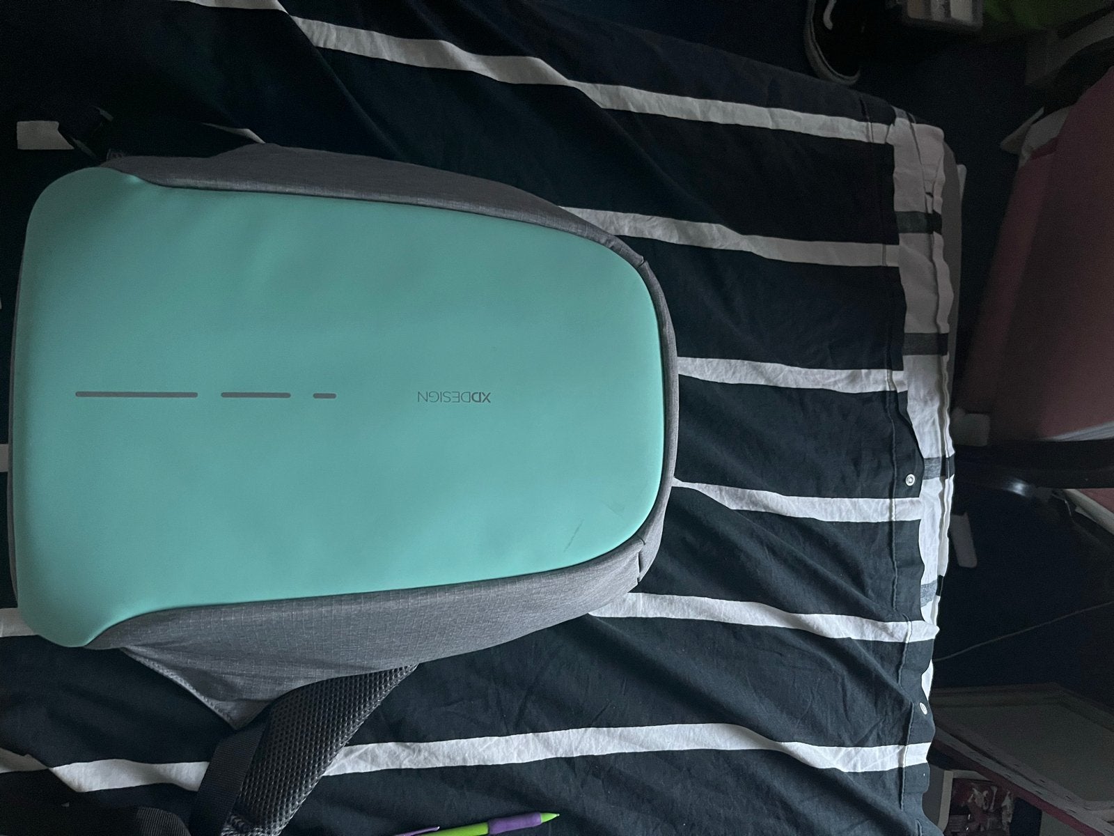 XD Design Rugzak met Powerbank Aansluiting en Regenhoes, 25 tot 40 cm, Ophalen of Verzenden, Zo goed als nieuw, Waterdicht