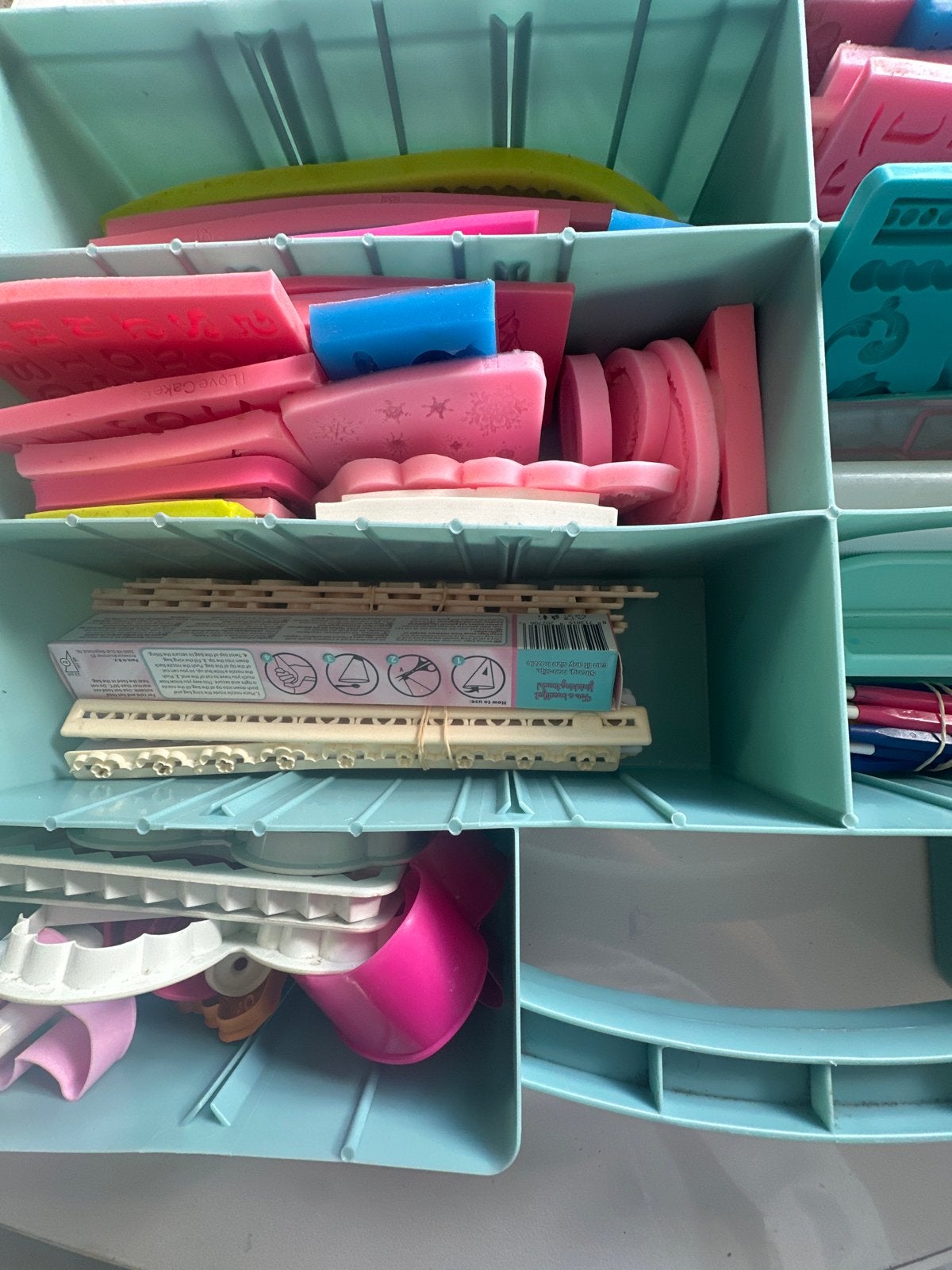 Grote set bakbenodigdheden en decoratiegereedschap, Hobby en Vrije tijd, Taarten en Cupcakes maken, Ophalen, Gebruikt, Taarten of Cupcakes