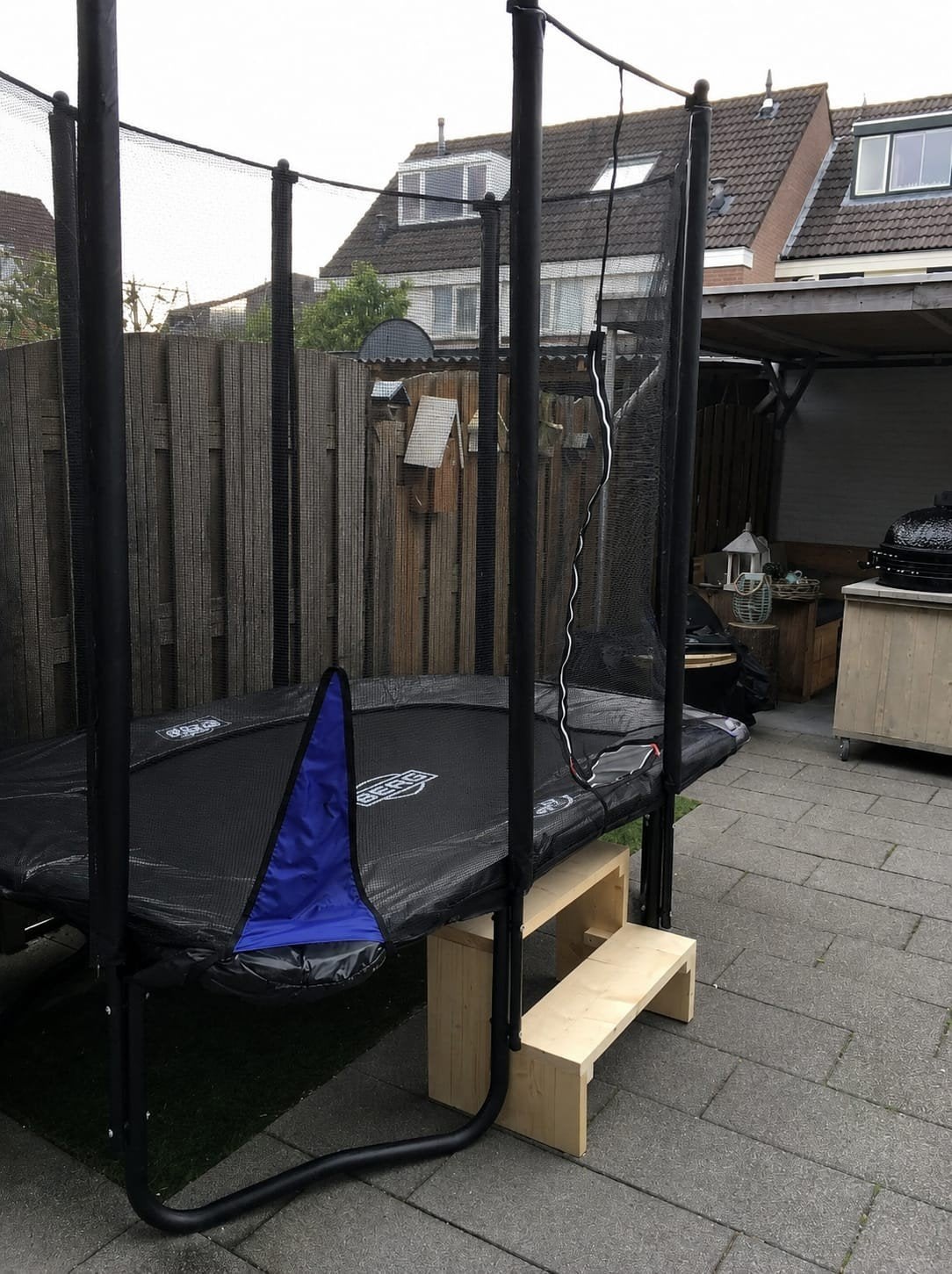 Gebruikte trampoline ong. 150x200cm met vangnet, Ophalen, Gebruikt