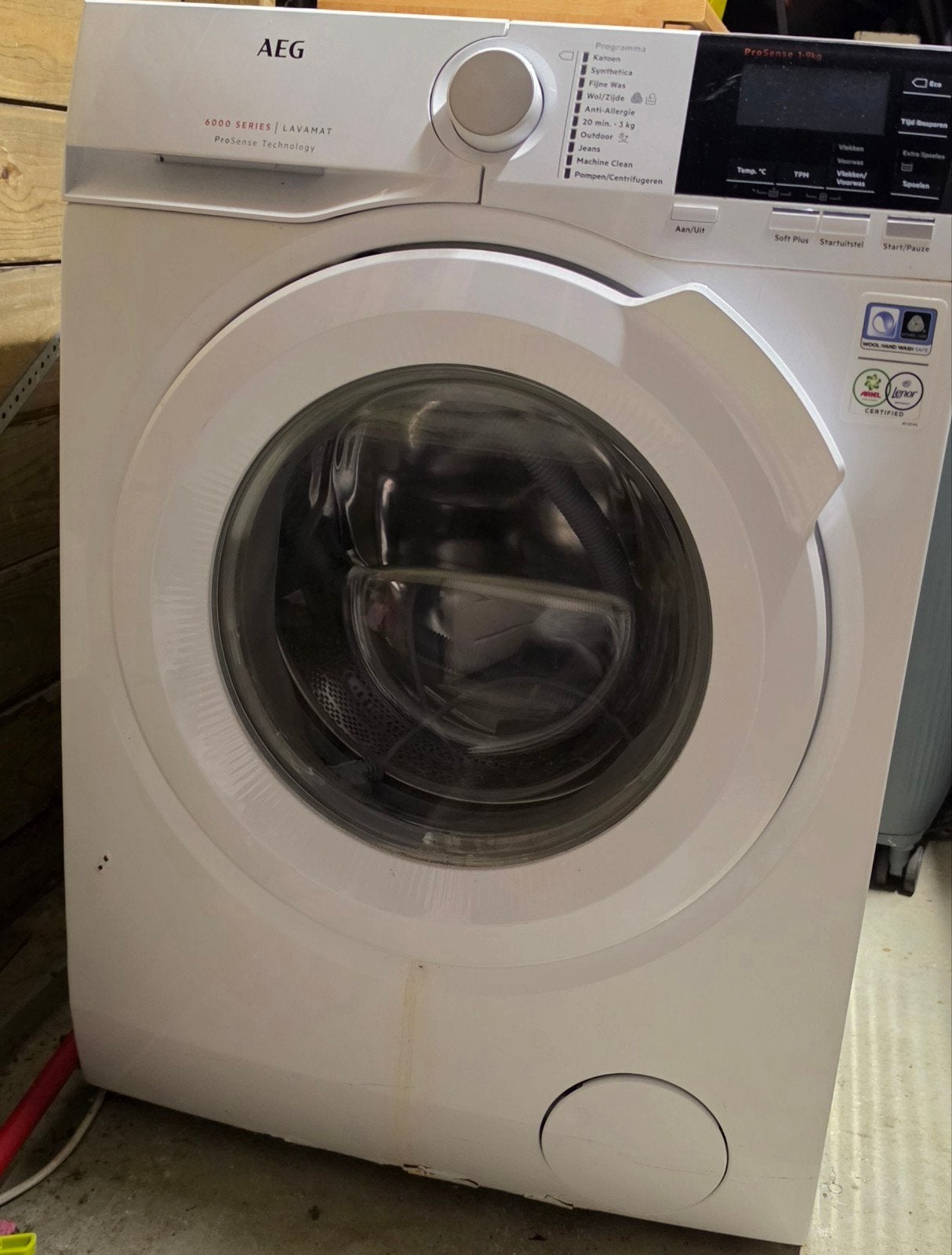 AEG Lavamat 6000 Series Wasmachine - ProSense Technology-9KG, Ophalen, 1200 tot 1600 toeren, Gebruikt, 8 tot 10 kg