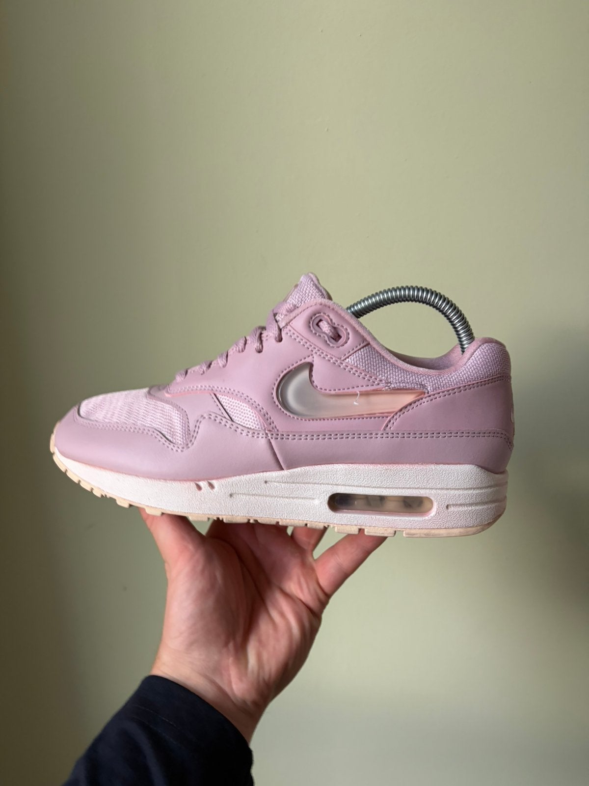 Nike Air Max 1 Jelly Puff Plum Chalk / 40,5, Kleding | Heren, Overige kleuren, Ophalen of Verzenden, Sneakers of Gympen, Zo goed als nieuw